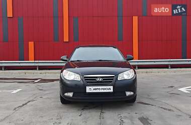 Седан Hyundai Elantra 2008 в Києві