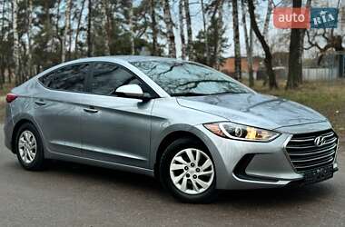 Hyundai Elantra 2016