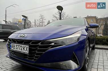 Седан Hyundai Elantra 2021 в 