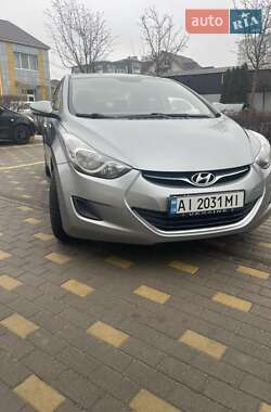 Седан Hyundai Elantra 2012 в Києві