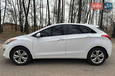 Хетчбек Hyundai Elantra 2013 в Охтирці