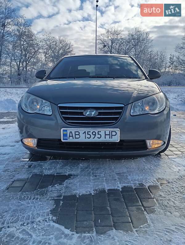 Седан Hyundai Elantra 2008 в Вінниці