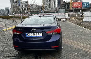 Седан Hyundai Elantra 2014 в Києві