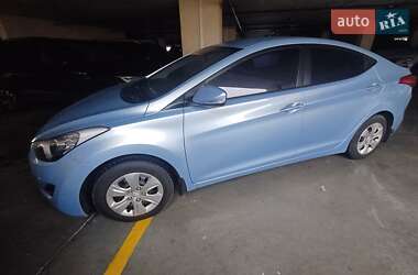 Седан Hyundai Elantra 2013 в Херсоні