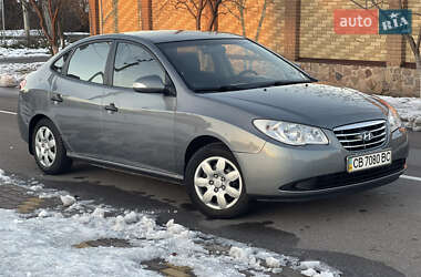 Седан Hyundai Elantra 2010 в Києві