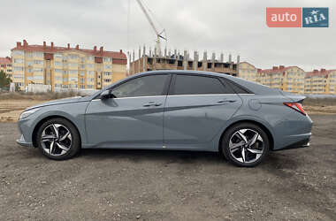 Седан Hyundai Elantra 2021 в Киеве