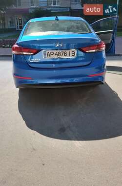 Седан Hyundai Elantra 2017 в Запоріжжі