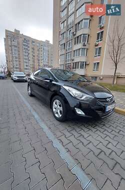 Hyundai Elantra 2013 Hyundai Elantra 2013