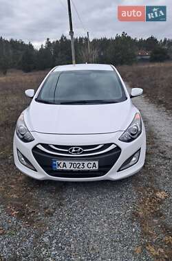 Хэтчбек Hyundai Elantra 2013 в Буче