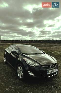 Седан Hyundai Elantra 2012 в Южноукраїнську