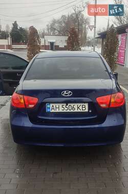 Седан Hyundai Elantra 2008 в Кременчуге