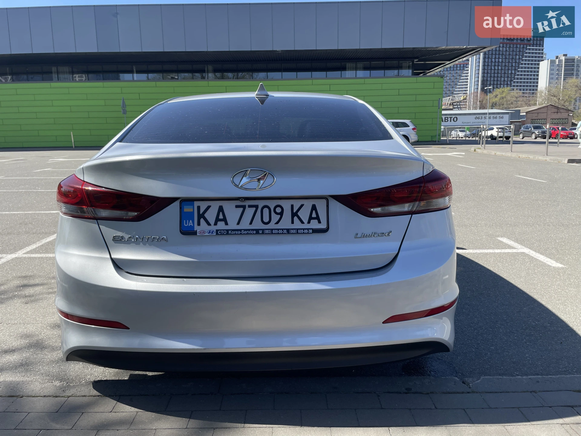 2016 Hyundai Elantra - мініатюра 10
