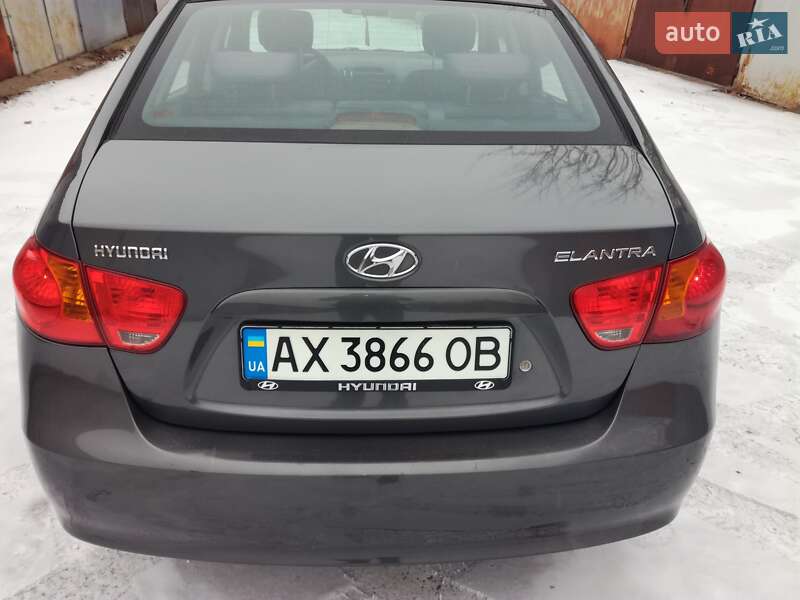 Седан Hyundai Elantra 2008 в Харкові