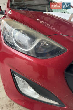 Хэтчбек Hyundai Elantra 2014 в 