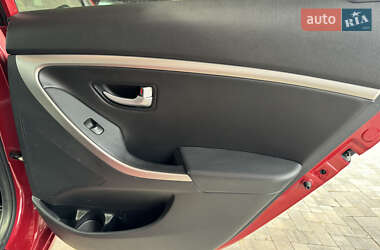 Хэтчбек Hyundai Elantra 2014 в 