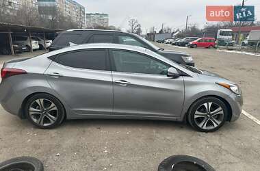 Хетчбек Hyundai Elantra 2014 в Дніпрі