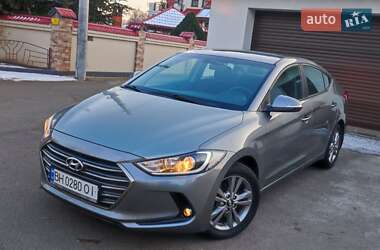 Седан Hyundai Elantra 2017 в Одессе