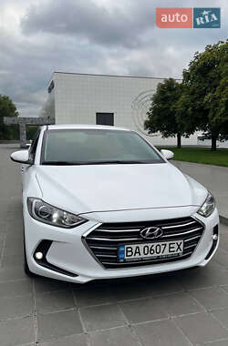Седан Hyundai Elantra 2018 в Кременчуге