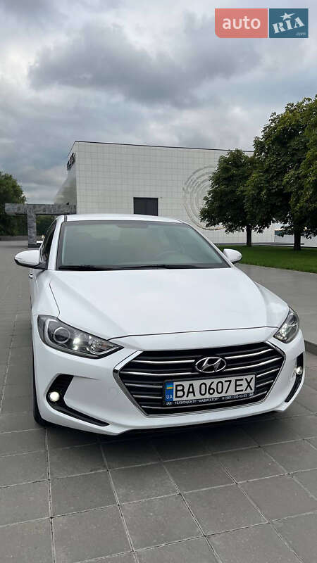 Седан Hyundai Elantra 2018 в Кременчуге