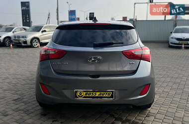 Хэтчбек Hyundai Elantra 2015 в 
