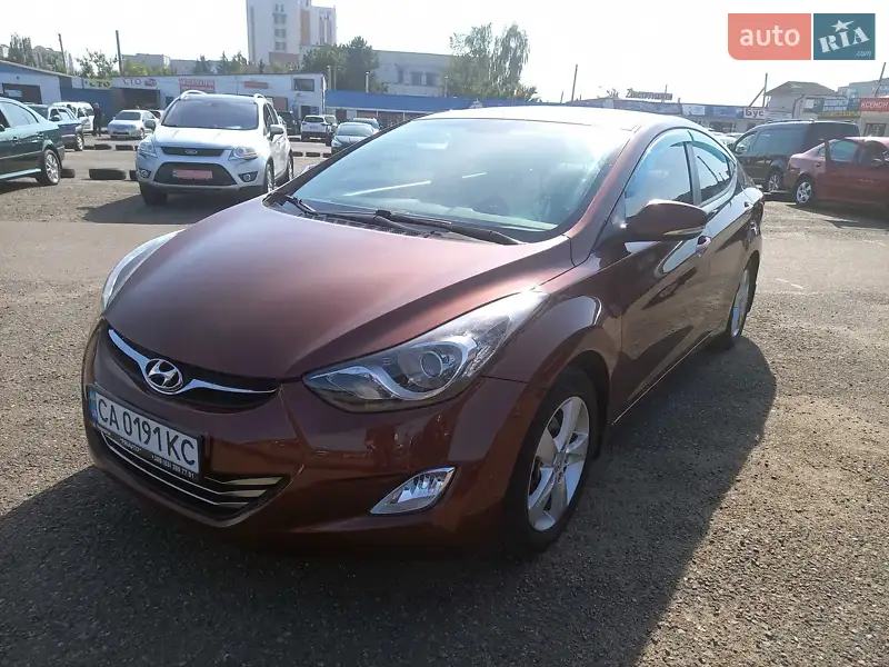 Hyundai Elantra