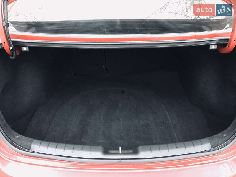 Седан Hyundai Elantra 2019 в Одессе