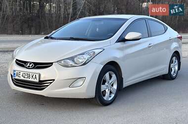 Седан Hyundai Elantra 2012 в Дніпрі