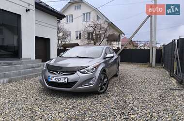 Седан Hyundai Elantra 2015 в Богородчанах