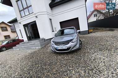 Седан Hyundai Elantra 2015 в 