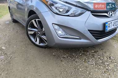 Седан Hyundai Elantra 2015 в 