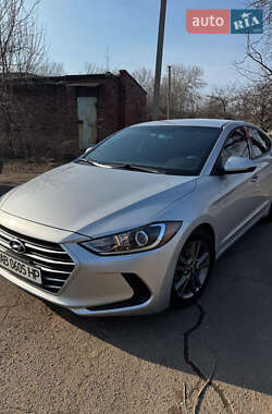 Седан Hyundai Elantra 2018 в 
