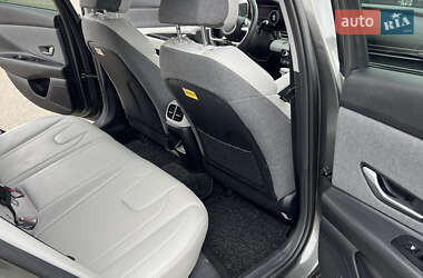 Седан Hyundai Elantra 2024 в 