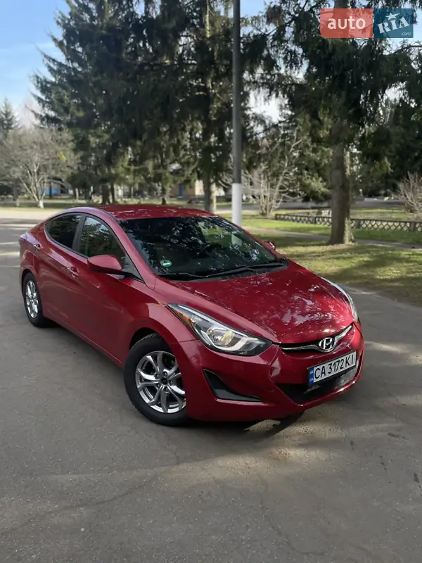 Седан Hyundai Elantra 2014 в 