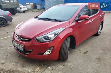 Седан Hyundai Elantra 2014 в 