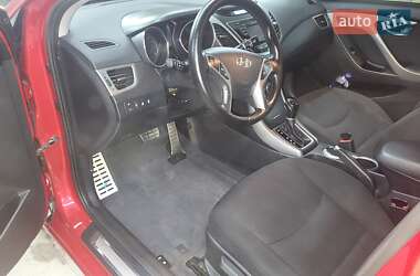 Седан Hyundai Elantra 2014 в 