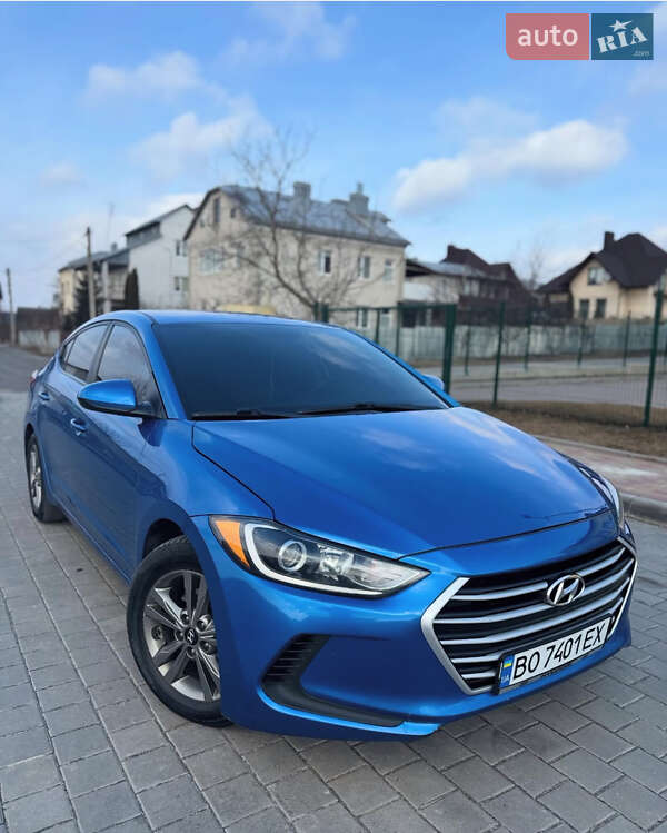 Седан Hyundai Elantra 2017 в Тернополе