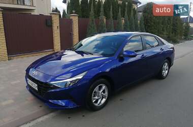 Седан Hyundai Elantra 2021 в 