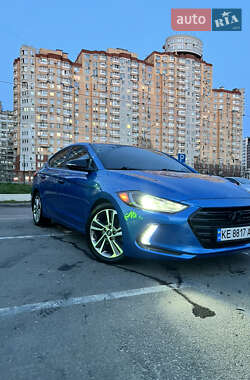 Hyundai Elantra 2016