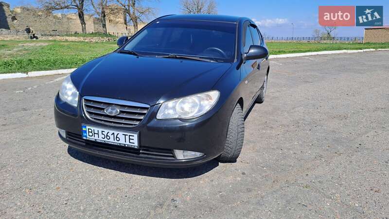 Седан Hyundai Elantra 2008 в Белгороде-Днестровском