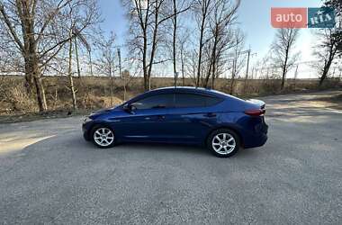 Седан Hyundai Elantra 2016 в Полтаве