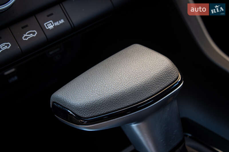 Седан Hyundai Elantra 2022 в Львове