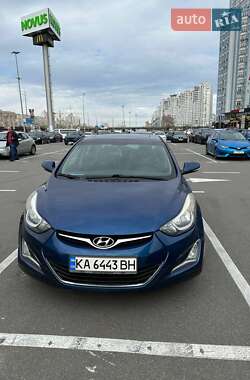 Седан Hyundai Elantra 2015 в 