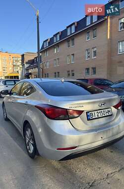 Седан Hyundai Elantra 2014 в 