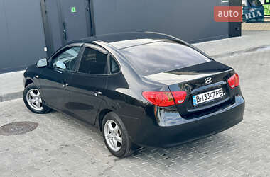 Седан Hyundai Elantra 2007 в 