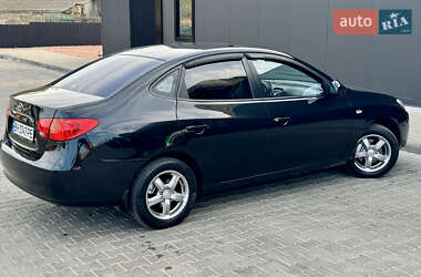Седан Hyundai Elantra 2007 в 