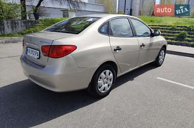 Седан Hyundai Elantra 2007 в 