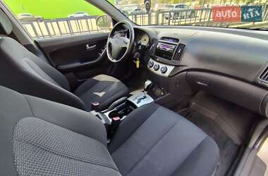 Седан Hyundai Elantra 2007 в 