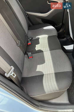 Седан Hyundai Elantra 2013 в 