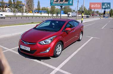 Седан Hyundai Elantra 2015 в 