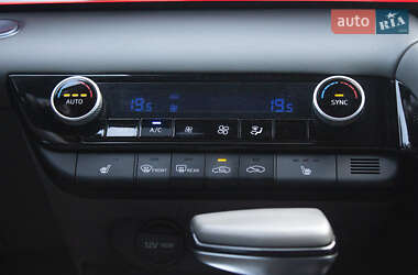 Седан Hyundai Elantra 2021 в 